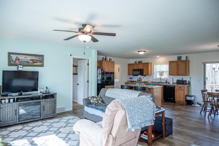 Come see this pristine, well maintained, like new home, in a - photo 5