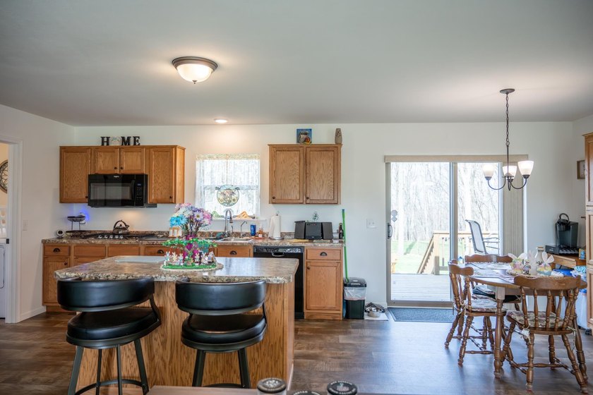 Come see this pristine, well maintained, like new home, in a - photo 6