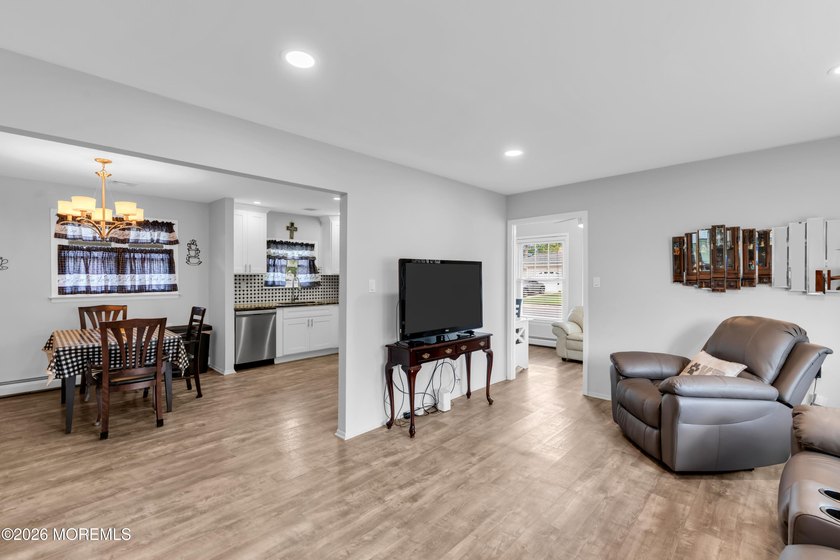 Welcome to this warm and inviting 2-bedroom, 1-bath home in the - photo 9