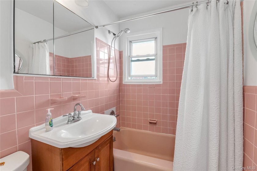 Welcome to 532 E Broadway, a six-unit multi-family building - photo 9
