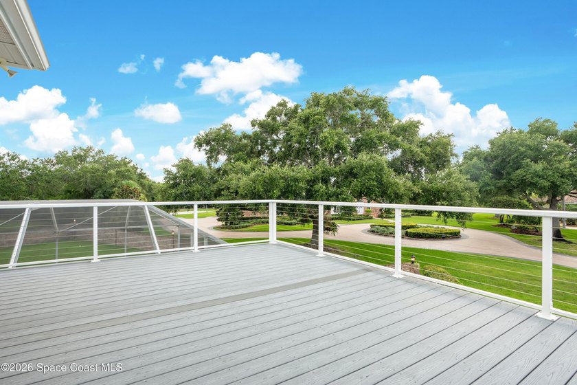 Luxury mini estate, acreage, cul-de-sac, pool... this one - photo 21