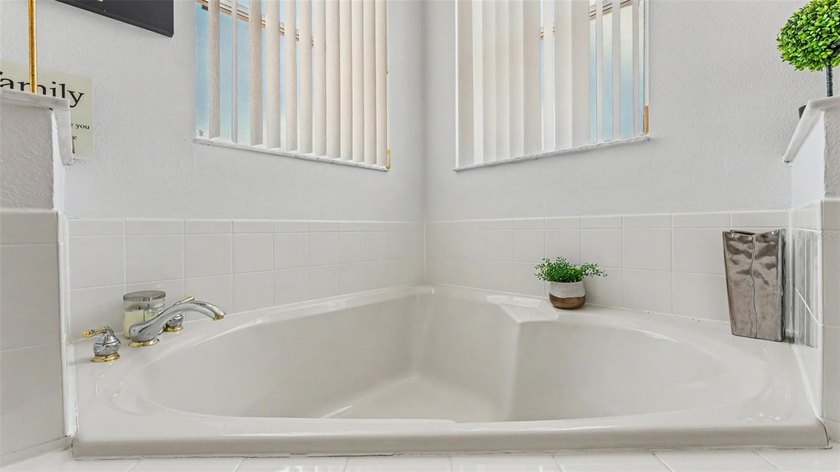 Under contract-accepting backup offers. Welcome to luxury living - photo 31
