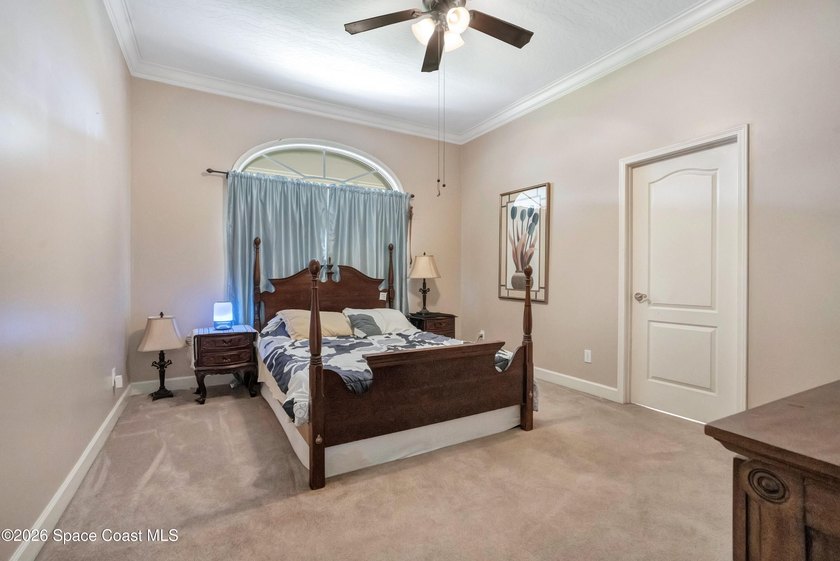 Luxury mini estate, acreage, cul-de-sac, pool... this one - photo 35