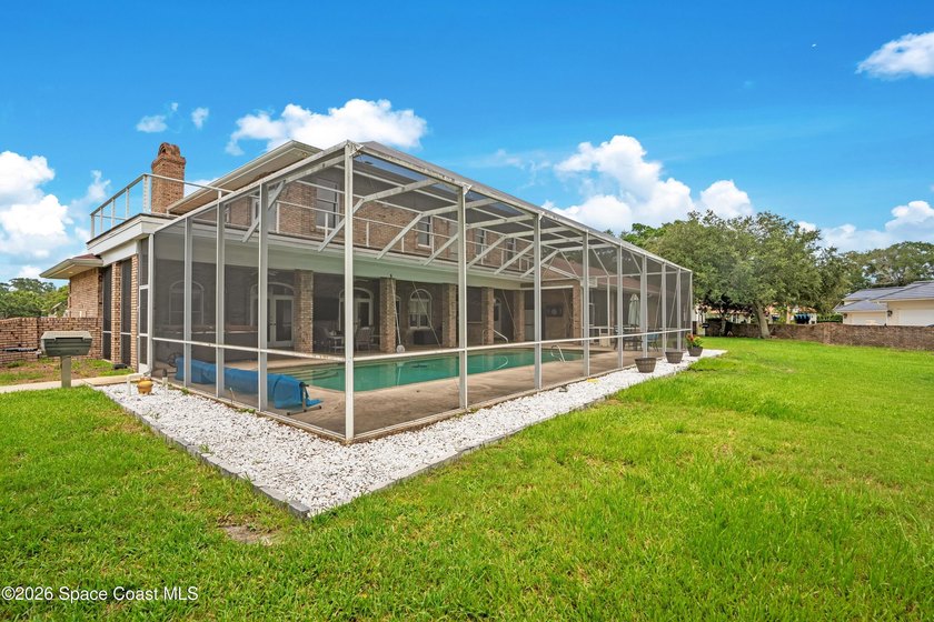 Luxury mini estate, acreage, cul-de-sac, pool... this one - photo 44