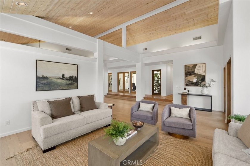 Set in the coveted enclave of Ferrini Heights, 333 Twin Ridge - photo 13