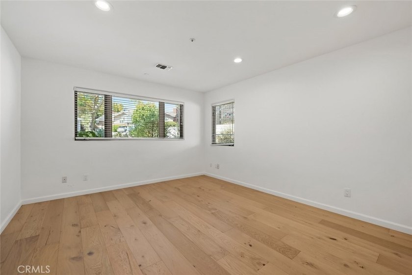 Set in the coveted enclave of Ferrini Heights, 333 Twin Ridge - photo 39