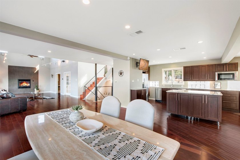 Spectacular 3-Story Estate on a Double Lot with Lake Views &amp; - photo 11