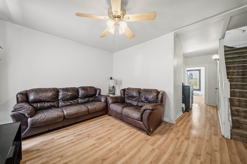 Affordable opportunity in a convenient Chippewa Falls location! - photo 11