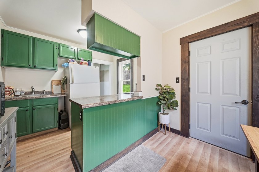 Affordable opportunity in a convenient Chippewa Falls location! - photo 16