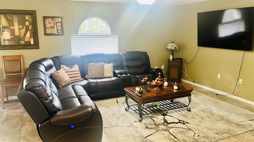This Beautiful family home boasts 6 bedrooms &amp; 4-1/2 baths. A - photo 6