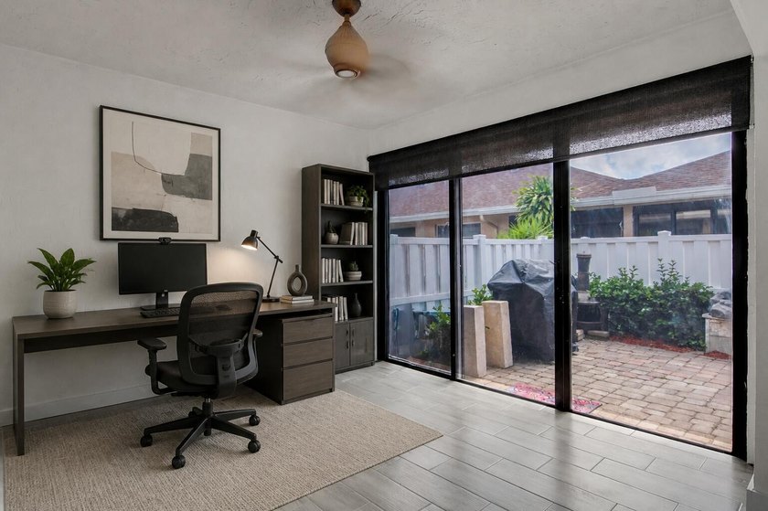 NEW, NEW, NEW!! Priced to SELL!!!! Completely renovated and - photo 21
