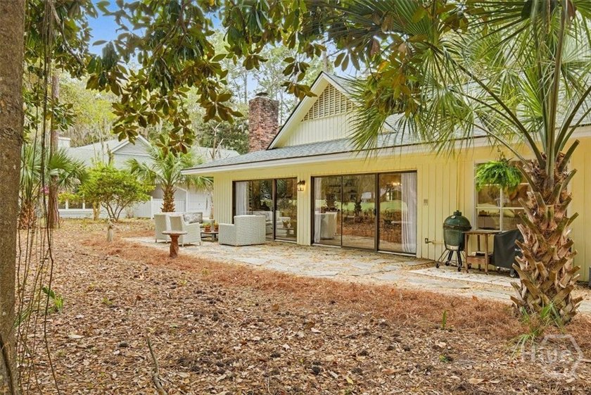 Welcome to this adorable, updated cottage in The Landings on - photo 41