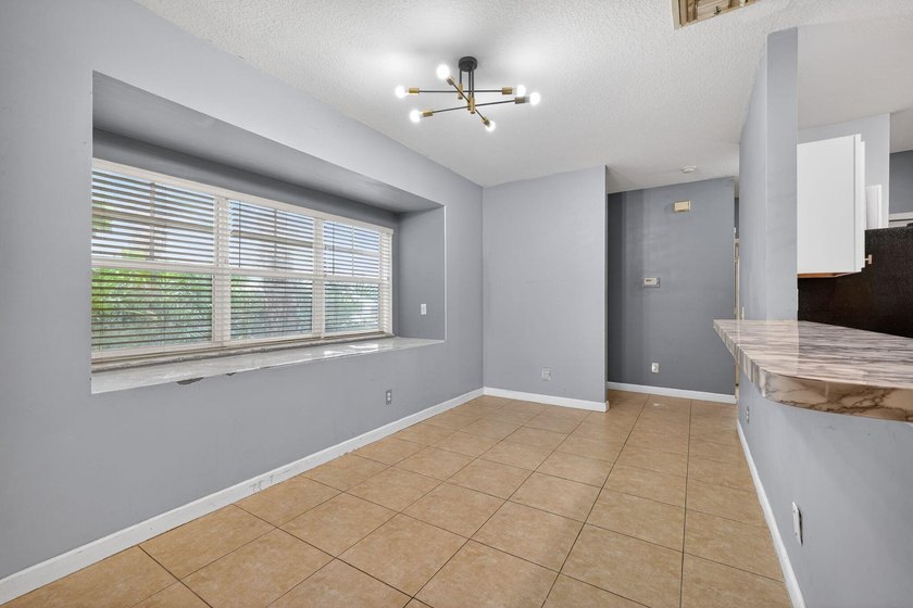 Experience the perfect blend of modern sophistication and - photo 10