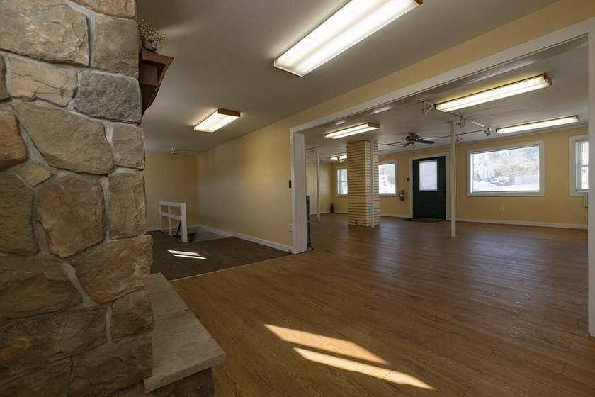Tremendous commercial opportunity in a high-visibility location - photo 20