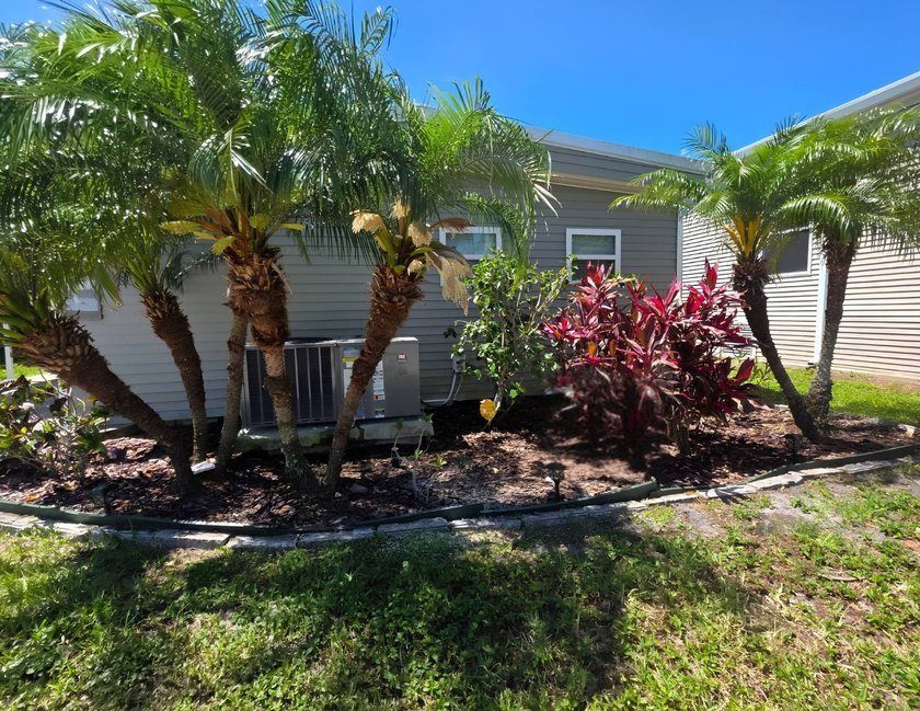 Unbeatable Value: Direct Waterfront Living on the Manatee River! - photo 23