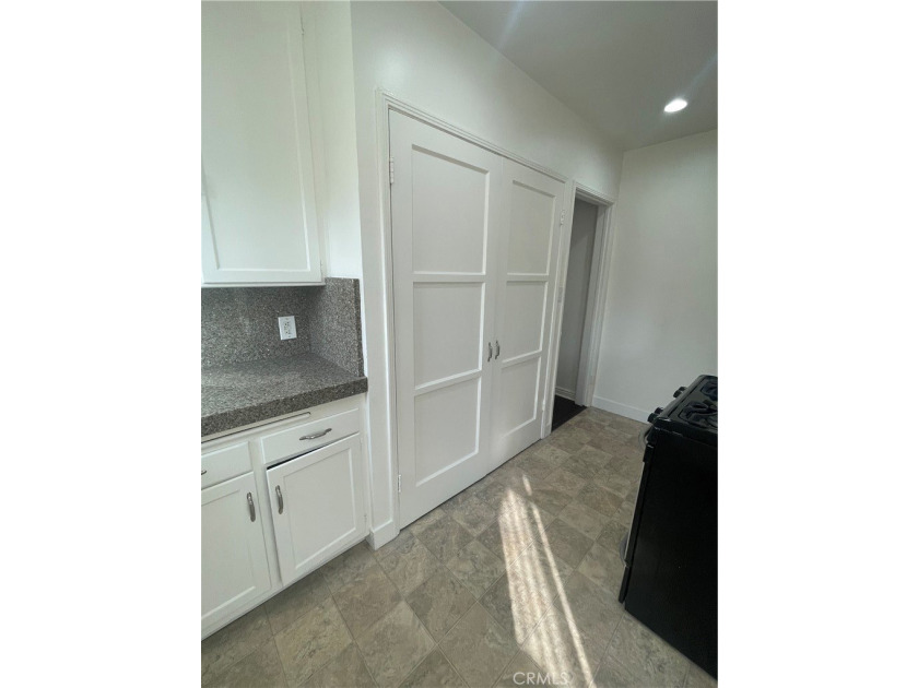 Price Reduced! All Offers Welcome --- Welcome to 2221 Granada - photo 27