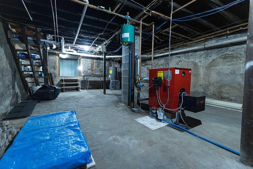 Tremendous commercial opportunity in a high-visibility location - photo 31