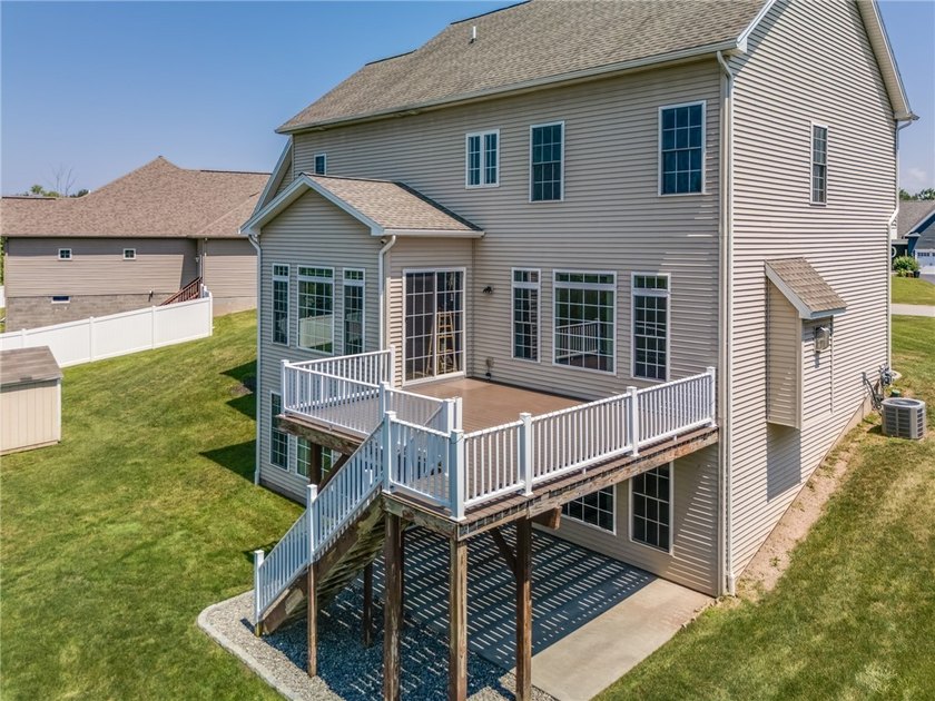 Welcome to this stunning custom-built Colonial, perfectly - photo 36