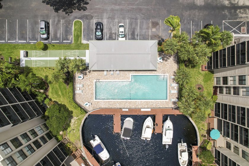 NEW PRICE! One of the best values currently available in East - photo 23
