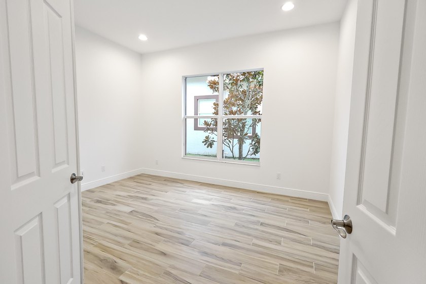 Welcome to both a home and community with endless luxury - photo 13