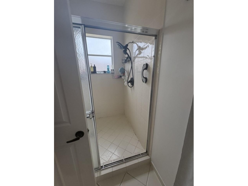 Highly Sought-After Madison Green Gated Community. This - photo 25
