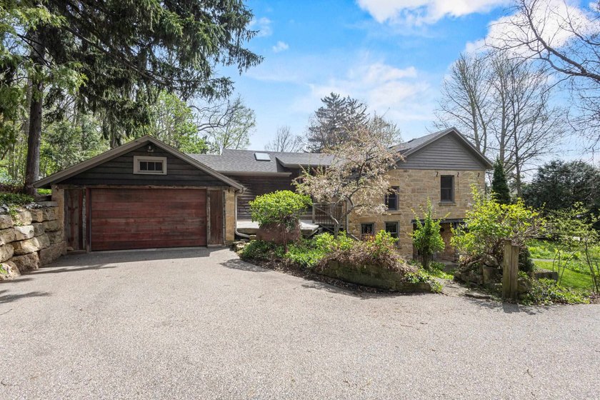 Own a piece of Shorewood Hills history with this one-of-a-kind - photo 2