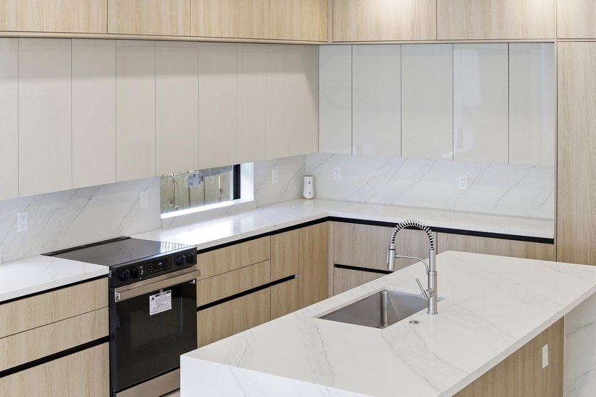 A refined new construction residence in historic Sailboat Bend - photo 15