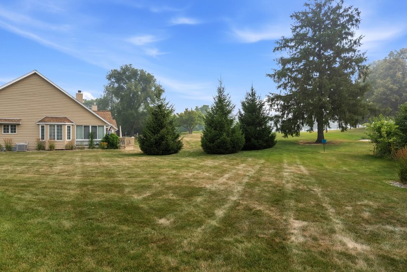 Enjoy stunning views of Rivermoor Golf Course from this - photo 21