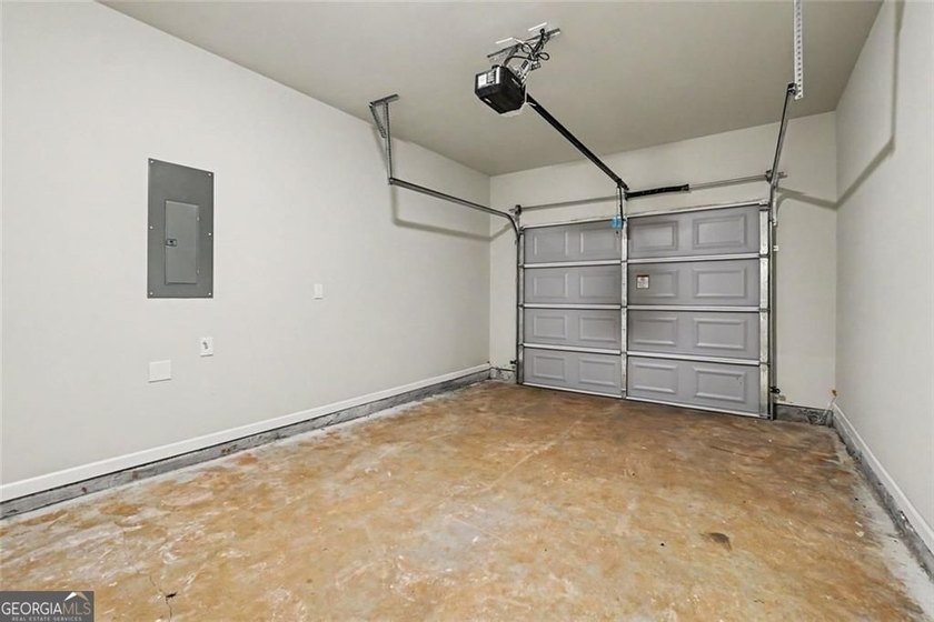 Brand new construction in great lake front development, Crystal - photo 26