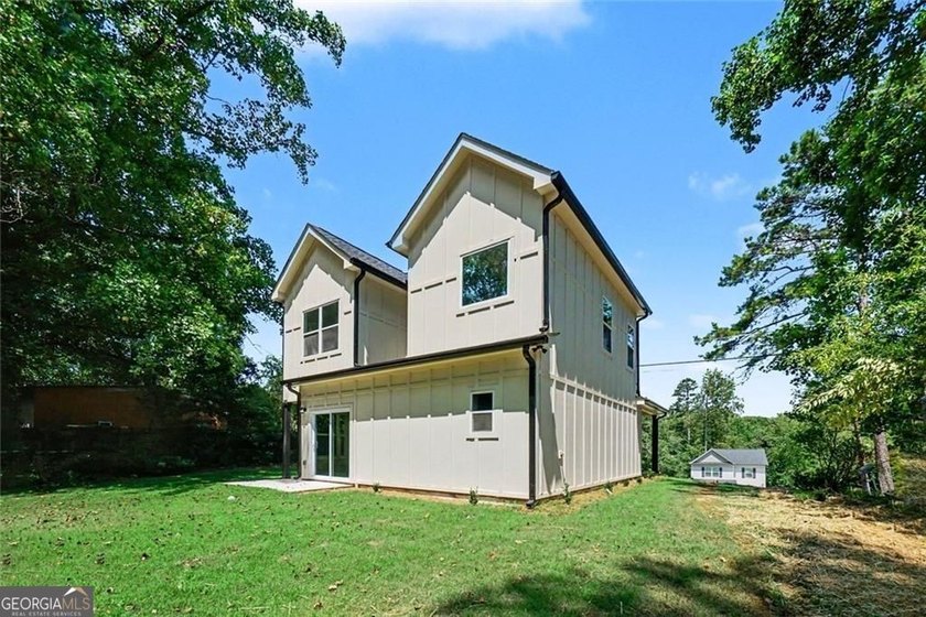 Brand new construction in great lake front development, Crystal - photo 28