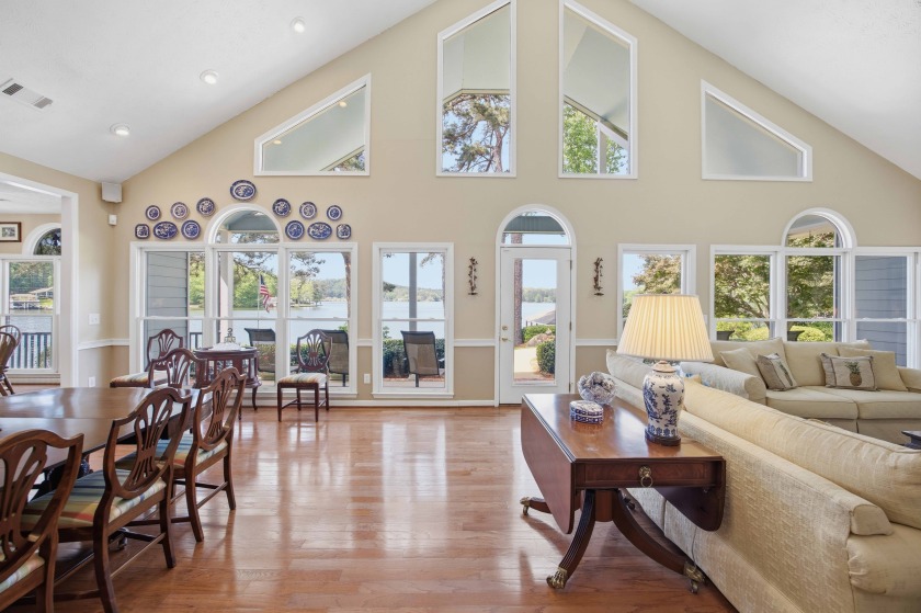 Panoramic Water Views - photo 11