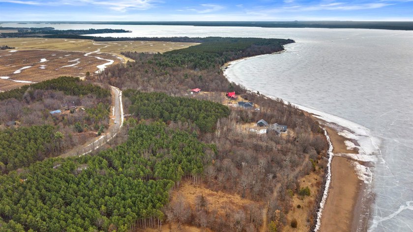 Discover the perfect spot for your dream home or lakeside - photo 7
