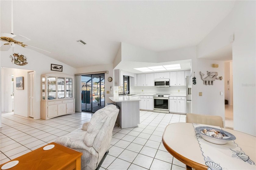 SAILBOAT LOT!! NO BRIDGES!! This canal home with seawall and - photo 22