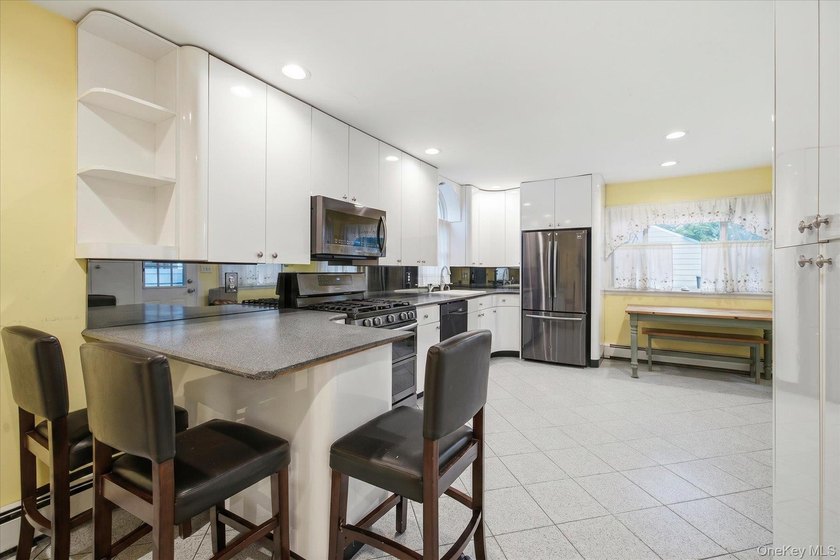 Welcome to 2618 Mount Avenue nestled in the sought after Terrace - photo 9