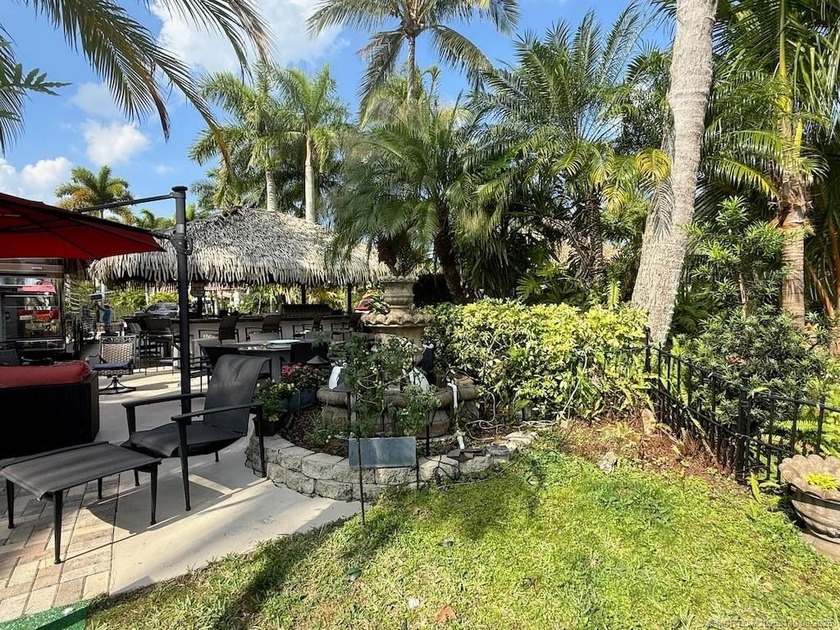 An Entertainer's Paradise - Truly One of a Kind! Welcome to a - photo 11