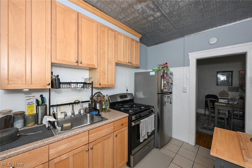 Four units in Lakewood available now! One unit is currently - photo 10