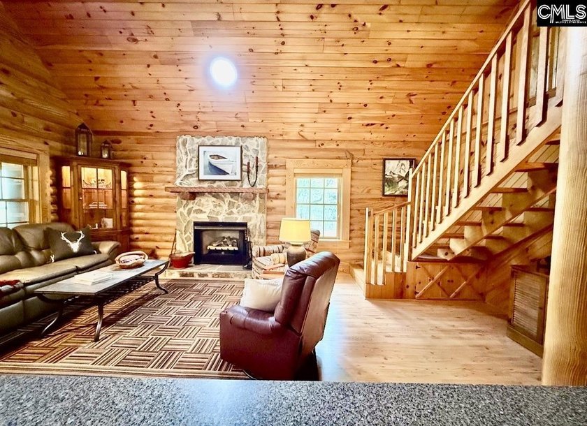 If you've been looking for your *little cabin in the woods* - photo 12