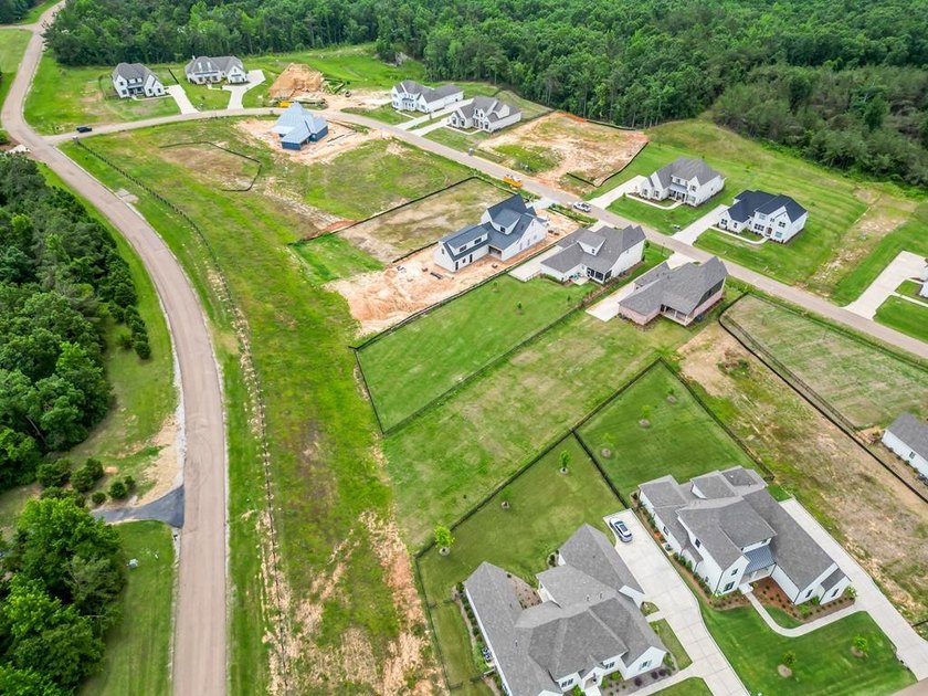 Welcome to The Highlands Phase 12! Build your own dream home on - photo 16