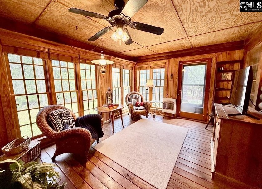 If you've been looking for your *little cabin in the woods* - photo 24