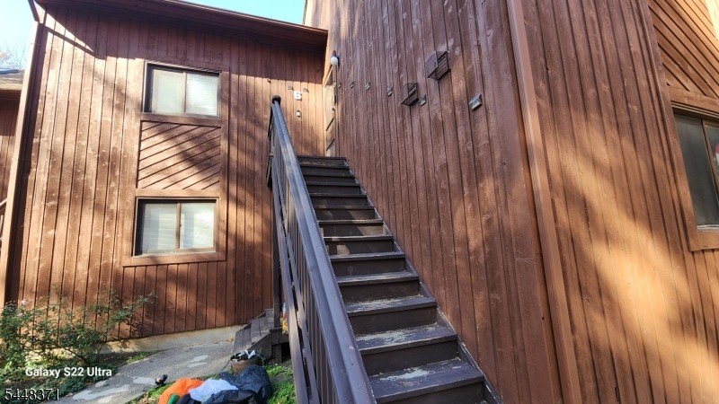 Escape to your own four-season mountain retreat in the - photo 14