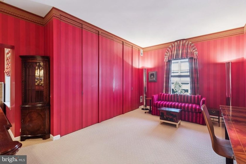 On the most coveted block of Delancey Place, this distinguished - photo 28