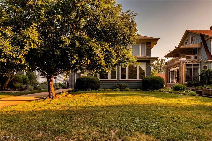 Welcome to 17435 Lake Avenue, a beautifully maintained century - photo 2