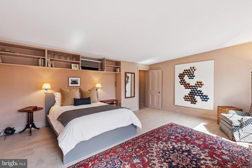 On the most coveted block of Delancey Place, this distinguished - photo 38