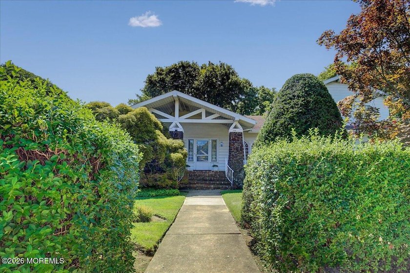 Timeless charm meets coastal living in the heart of Deal. Built - photo 4