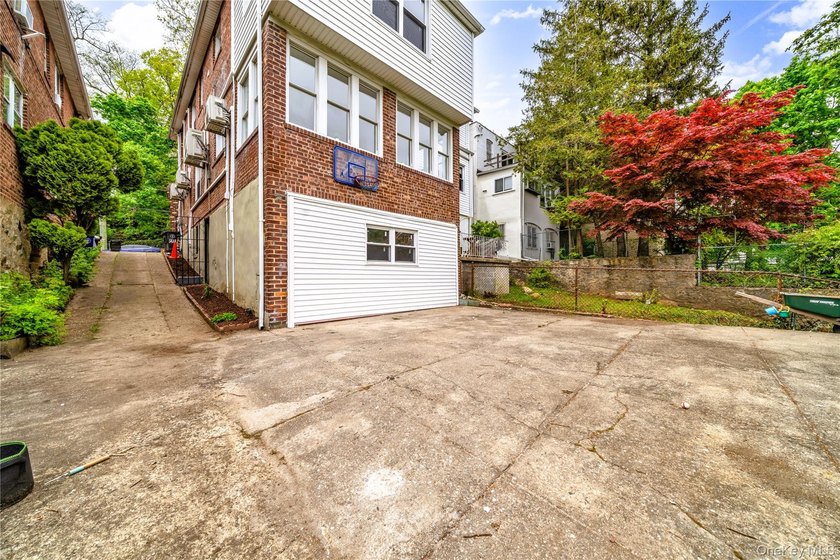 5618 Sylvan Avenue, a fully renovated all-brick home in the - photo 34