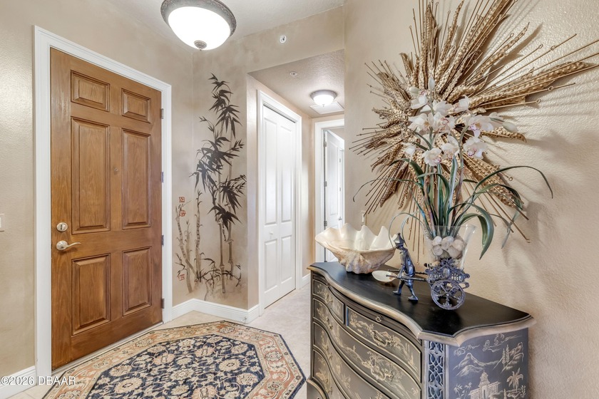 Experience the pinnacle of boutique luxurious oceanfront living - photo 6