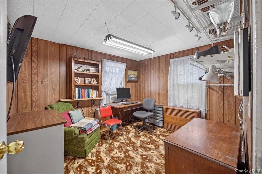 Welcome to 77 Irving Place in New Rochelle. This charming - photo 11