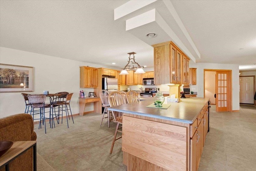 Upgraded Northern Bay Condominium Located On WI 4th Largest - photo 11