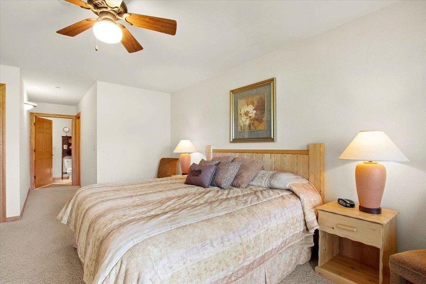 Upgraded Northern Bay Condominium Located On WI 4th Largest - photo 21