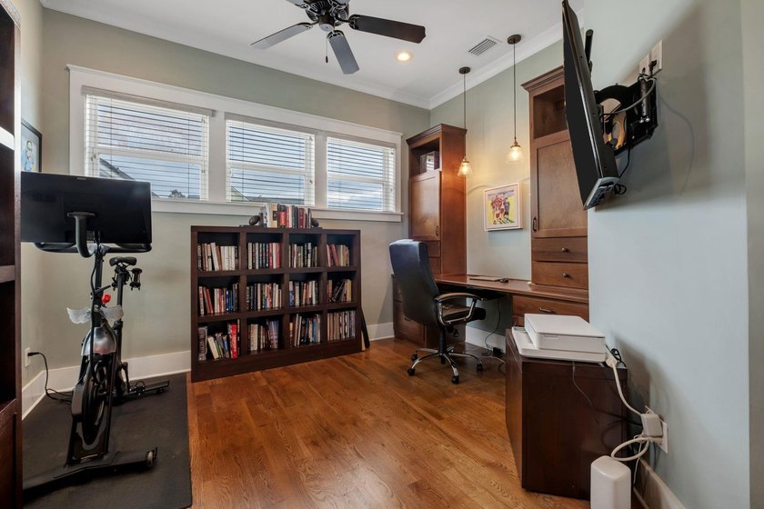 $2,500 Buyer closing cost credit for an accepted offer by July - photo 21
